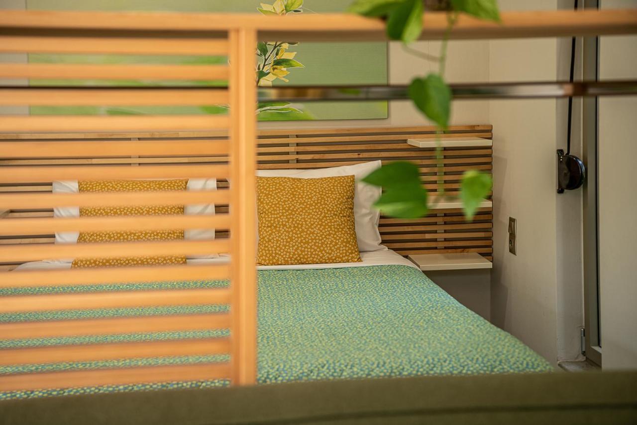 Olive Lemon Biophilic House & Lush Forest Garden Vamos Buitenkant foto