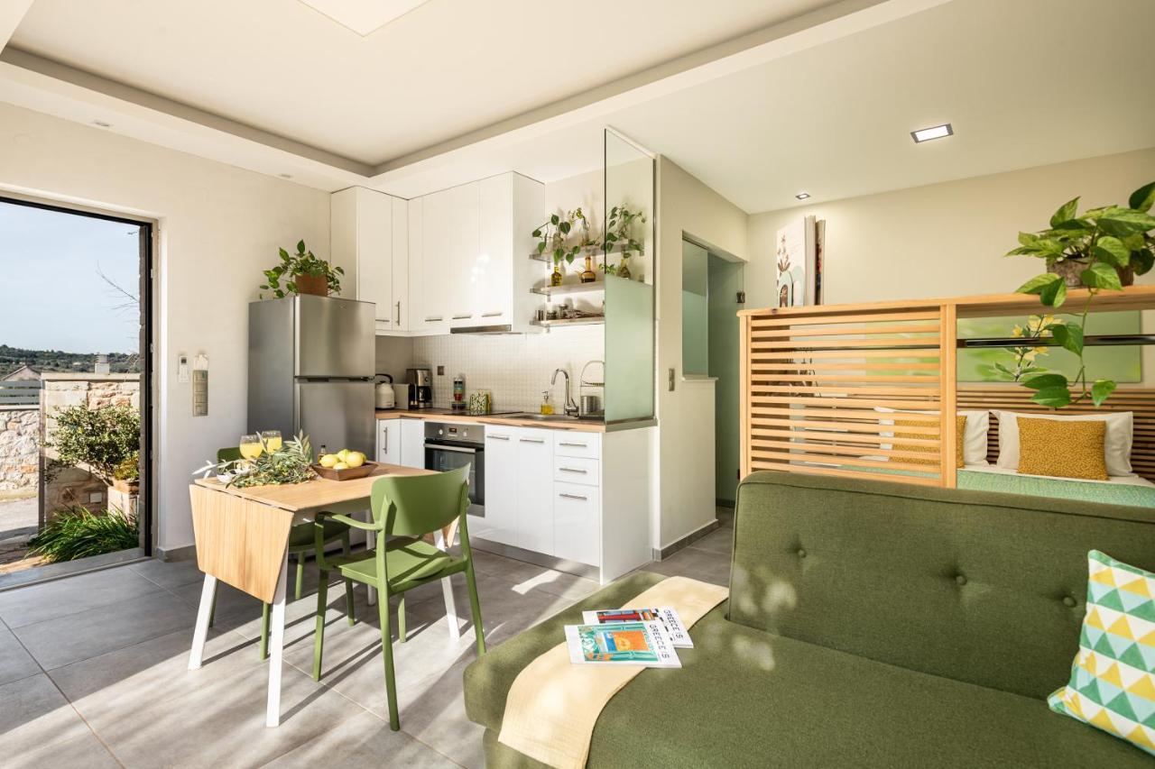 Olive Lemon Biophilic House & Lush Forest Garden Vamos Buitenkant foto